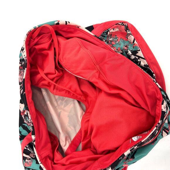 The North Face women’s geo print lined running shorts - Picture 5 of 6